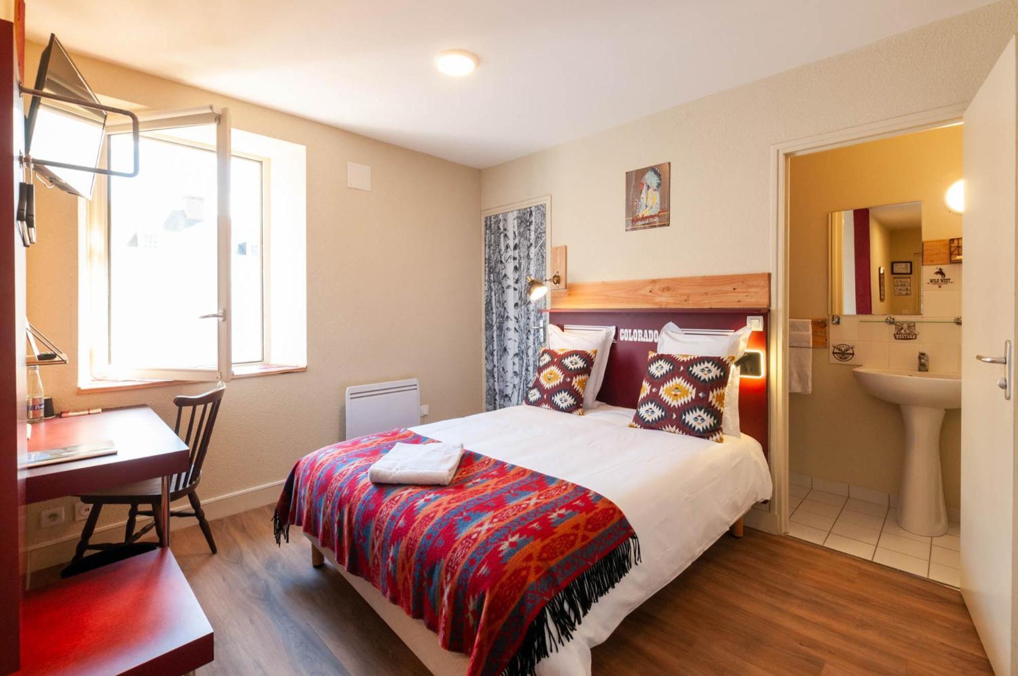 Brûlon Hotel Le Ranch מראה חיצוני תמונה