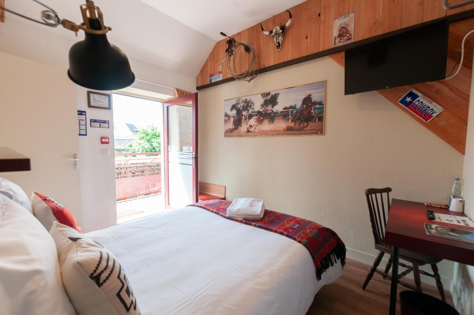 Brûlon Hotel Le Ranch מראה חיצוני תמונה